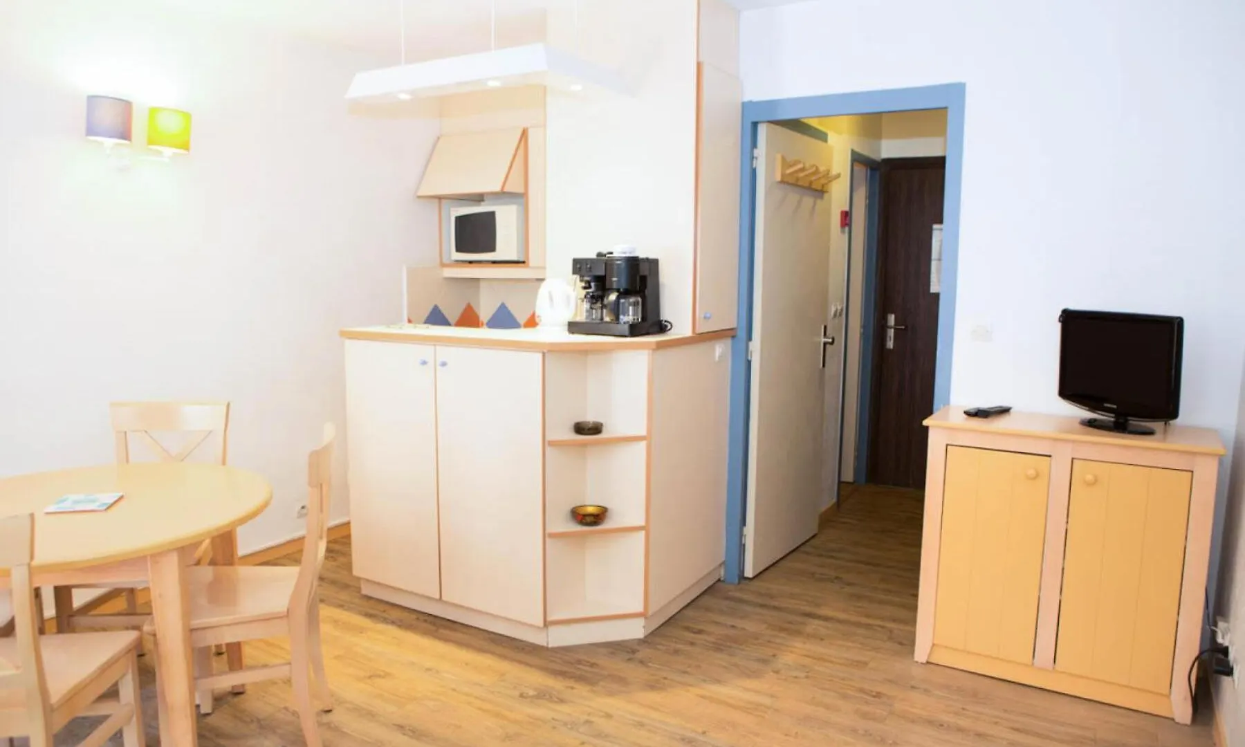 Residence Promenade Des Bains - Maeva Home - Studio 4 Personnes - Confort Mae-2294 Saint-Raphael  0*, Saint-Raphael (Var) France